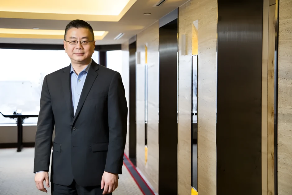 Người đàn ông Trung Quốc hiếm hoi được Elon Musk công khai thừa nhận "giỏi hơn mình"