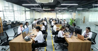 Người trẻ cần chuẩn bị gì cho nghề nghiệp trong thời đại  trí tuệ nhân tạo?