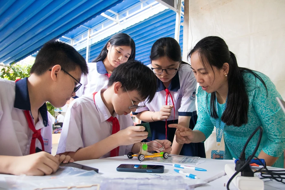 Nguy cơ công cụ AI 'thiên vị' nam giới Nguy cơ công cụ AI 'thiên vị' nam giới