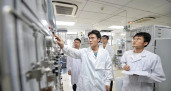 Nhà khoa học dưới 35 tuổi có thể nhận 100 tỷ đồng nghiên cứu trong 15 năm