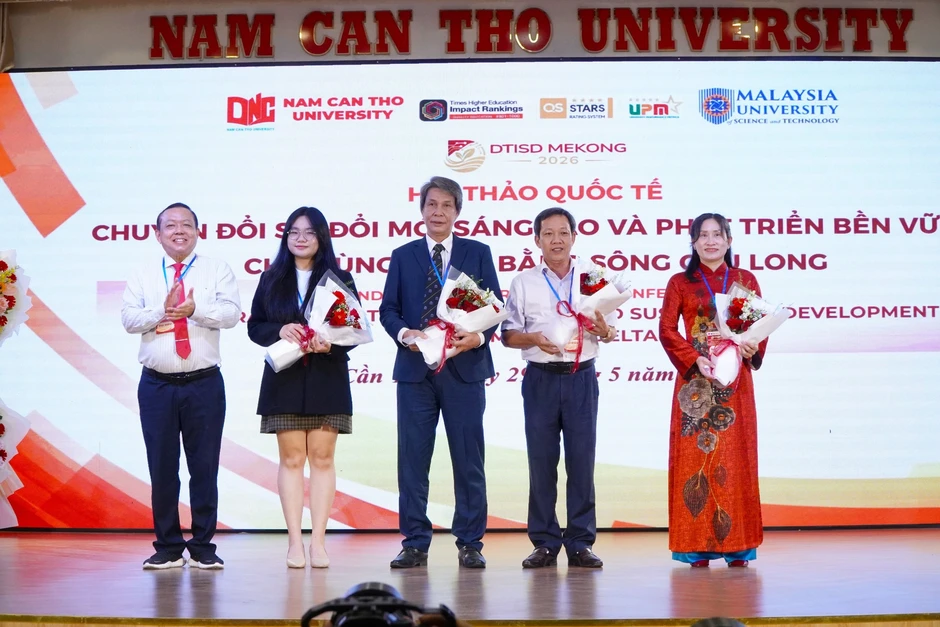 Nhà khoa học góp giải pháp phát triển cho ĐBSCL trong kỷ nguyên số Nhà khoa học góp giải pháp phát triển cho ĐBSCL trong kỷ nguyên số