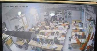 Nhà trường lý giải về tình huống giáo viên bị phản ánh phạt học sinh liếm đất