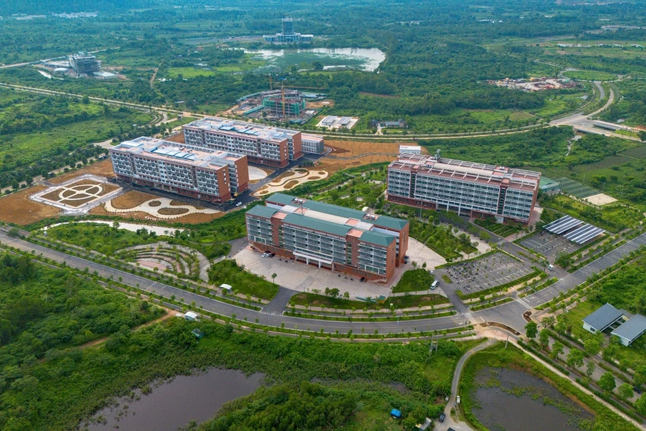 Nhiều đại học đưa sinh viên ra ngoài nội thành Hà Nội Nhiều đại học đưa sinh viên ra ngoài nội thành Hà Nội