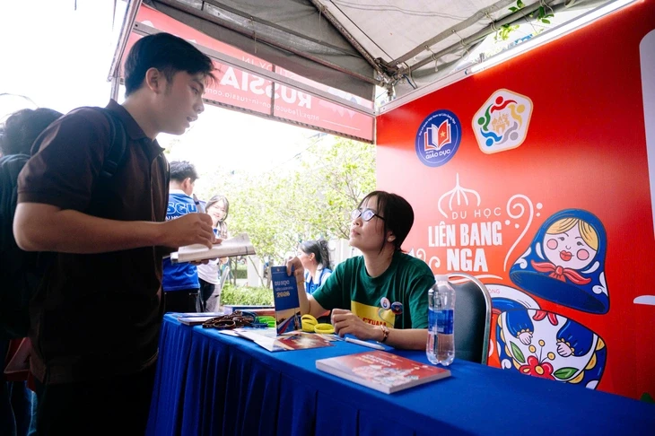 Nhiều học bổng du học Đài Loan, Nga tại ngày hội tư vấn tuyển sinh 2026 Nhiều học bổng du học Đài Loan, Nga tại ngày hội tư vấn tuyển sinh 2026