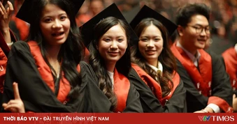 Nhiều sinh viên tốt nghiệp sớm, thành tích vượt trội