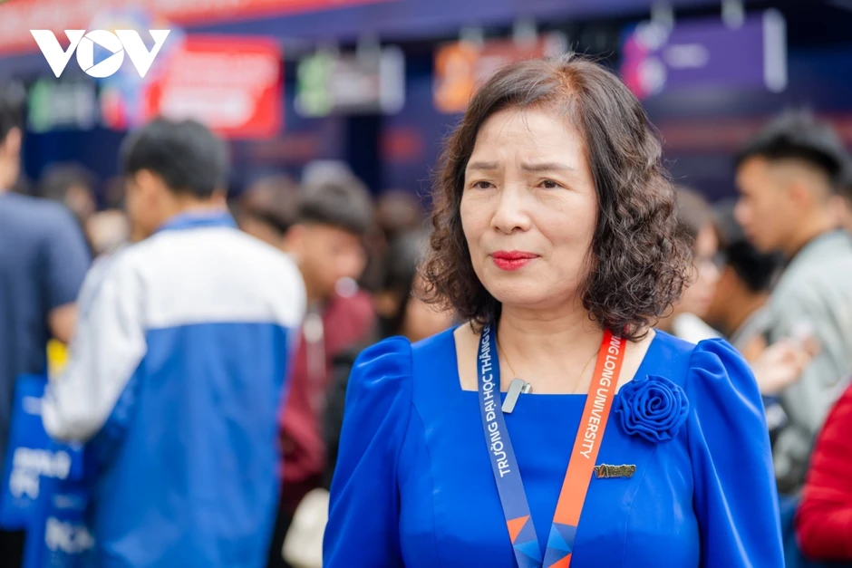 Nhóm ngành "hái ra tiền" bất chấp cơn bão AI: Đâu là lựa chọn vàng cho thí sinh Nhóm ngành "hái ra tiền" bất chấp cơn bão AI: Đâu là lựa chọn vàng cho thí sinh