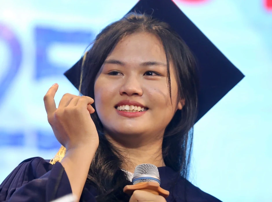 Những câu chuyện sinh viên về tình mẹ cha rớt nước mắt Những câu chuyện sinh viên về tình mẹ cha rớt nước mắt
