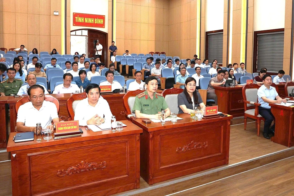Ninh Bình bỏ phân vùng tuyển sinh lớp 10, đẩy sớm lịch thi tốt nghiệp THPT Ninh Bình bỏ phân vùng tuyển sinh lớp 10, đẩy sớm lịch thi tốt nghiệp THPT