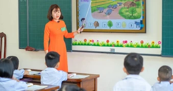 Ninh Bình tuyển gần 1.800 giáo viên cho năm học mới