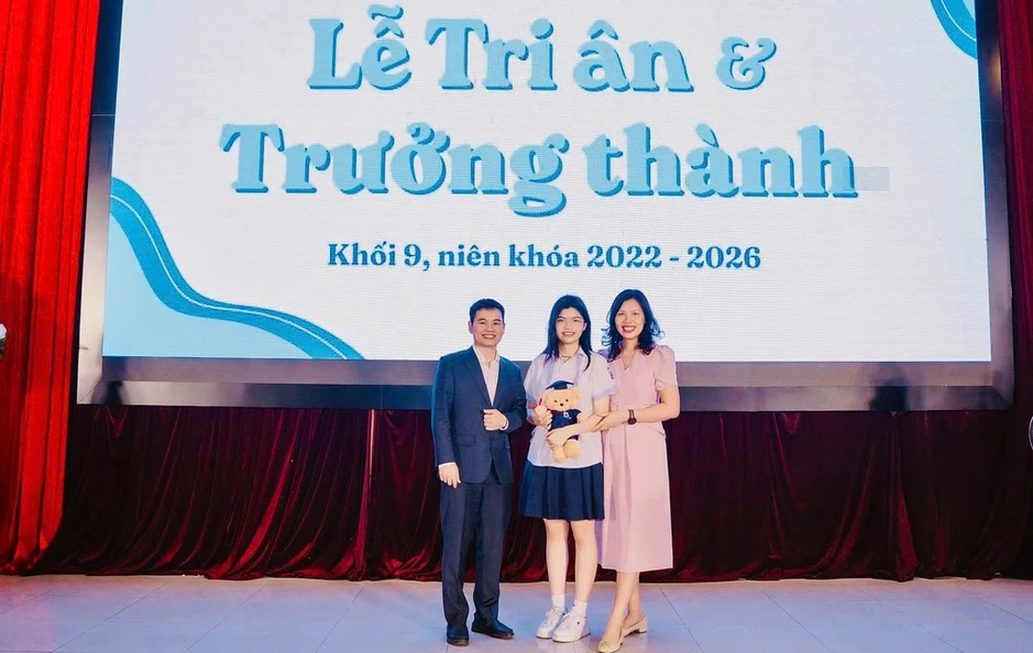 Nữ sinh ba lần đỗ thủ khoa Toán, Tin ở Hà Nội Nữ sinh ba lần đỗ thủ khoa Toán, Tin ở Hà Nội