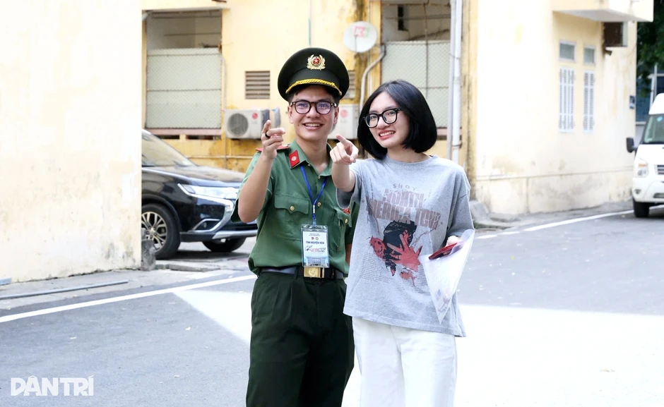 Nữ sinh bật mí lý do 3 năm gian nan quyết thi vào trường công an Nữ sinh bật mí lý do 3 năm gian nan quyết thi vào trường công an