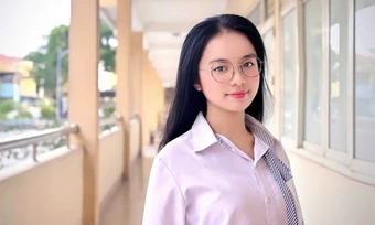 Nữ sinh chuyên Địa trường Ams và cú lội ngược dòng chạm đỉnh 1600/1600 SAT