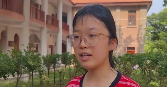 Nữ sinh đỗ Đại học Thanh Hoa dù chưa từng đi học thêm, gây xôn xao dư luận