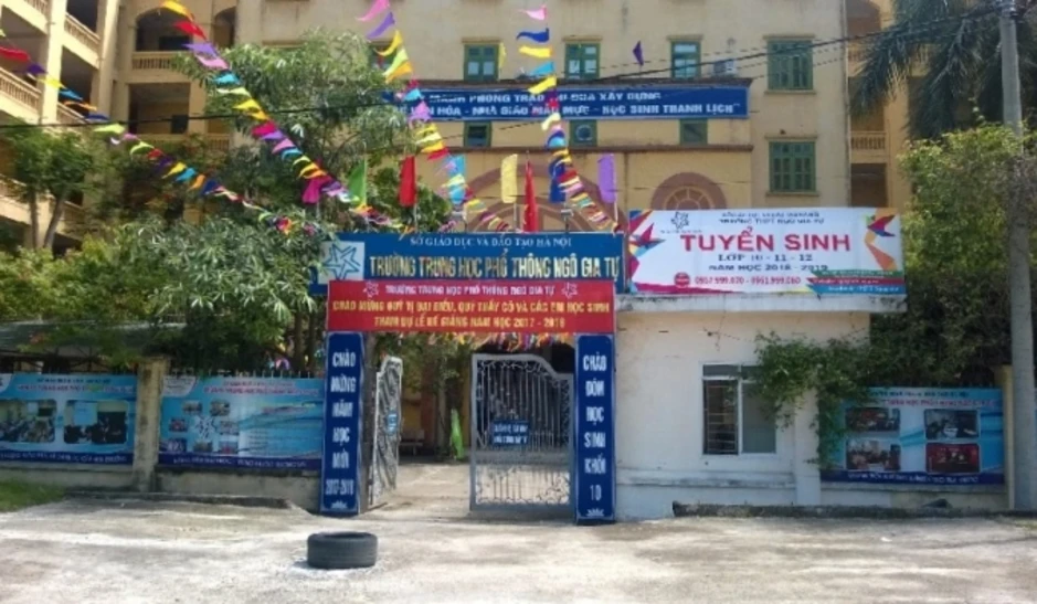Nữ sinh dùng AI ghép ảnh chế giễu ngoại hình bạn học Nữ sinh dùng AI ghép ảnh chế giễu ngoại hình bạn học