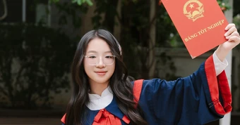 Nữ sinh Hà Nội trúng tuyển 5 nguyện vọng lớp 10 chuyên của các trường nức tiếng