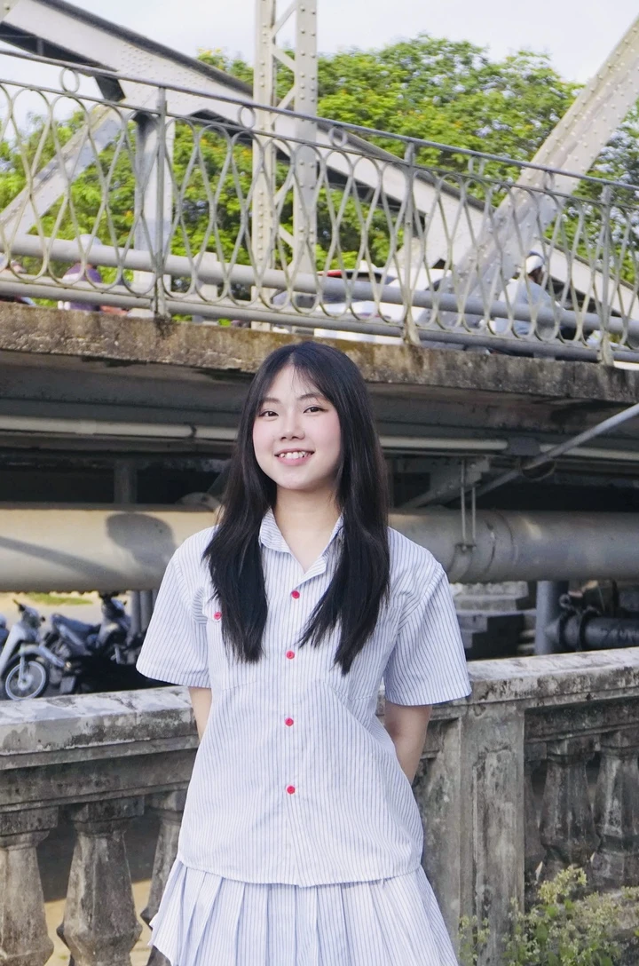 Nữ sinh Ngoại thương tốt nghiệp xuất sắc ngành tài chính, có nghiên cứu quốc tế Nữ sinh Ngoại thương tốt nghiệp xuất sắc ngành tài chính, có nghiên cứu quốc tế