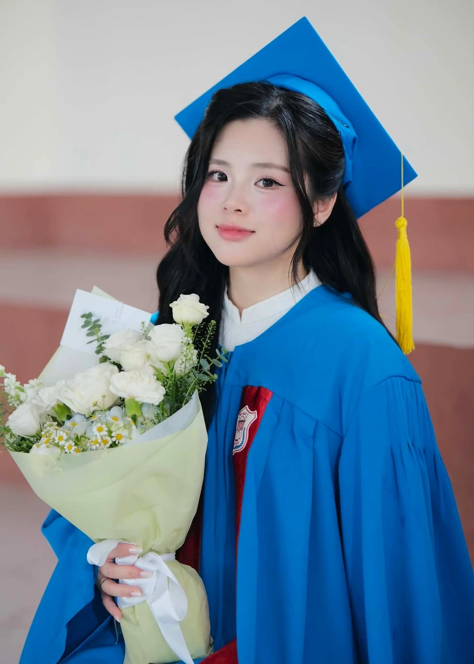 Nữ sinh Tuyên Quang trúng tuyển bác sĩ nội trú Y Hà Nội, chọn ngành Giải phẫu bệnh Nữ sinh Tuyên Quang trúng tuyển bác sĩ nội trú Y Hà Nội, chọn ngành Giải phẫu bệnh