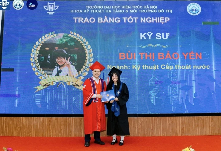 Nữ thủ khoa cấp thoát nước trường Kiến trúc và lựa chọn 'không dành cho số đông' Nữ thủ khoa cấp thoát nước trường Kiến trúc và lựa chọn 'không dành cho số đông'
