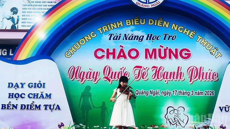 Nuôi dưỡng đam mê nghệ thuật và kỹ năng sống cho học sinh Nuôi dưỡng đam mê nghệ thuật và kỹ năng sống cho học sinh