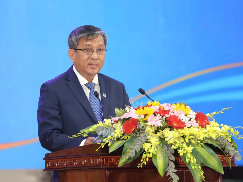 PGS TS Trần Trung Tính làm Giám đốc Đại học Cần Thơ