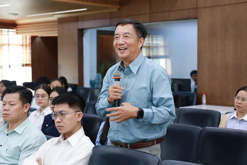 Phát hiện hàng trăm quy định về giáo dục cần sửa đổi, bãi bỏ toàn bộ Phát hiện hàng trăm quy định về giáo dục cần sửa đổi, bãi bỏ toàn bộ