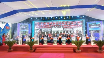 Phó Thủ tướng Lê Thành Long dự lễ khởi công, động thổ Trường phổ thông nội trú tiểu học và trung học cơ sở xã Bản Lầu, tỉnh Lào Cai