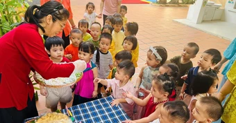 Phụ huynh trường mầm non tư thục ở TP.HCM thắc mắc chưa được hoàn học phí, phường giải thích