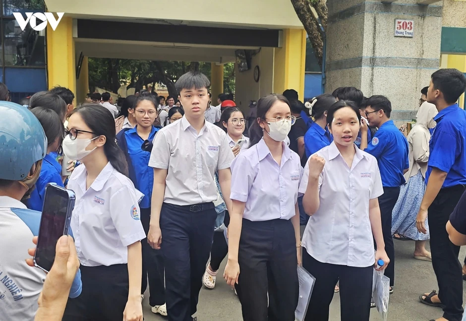 Quảng Ngãi chưa phát hiện dấu hiệu bất thường trong thi tốt nghiệp THPT 2026 Quảng Ngãi chưa phát hiện dấu hiệu bất thường trong thi tốt nghiệp THPT 2026