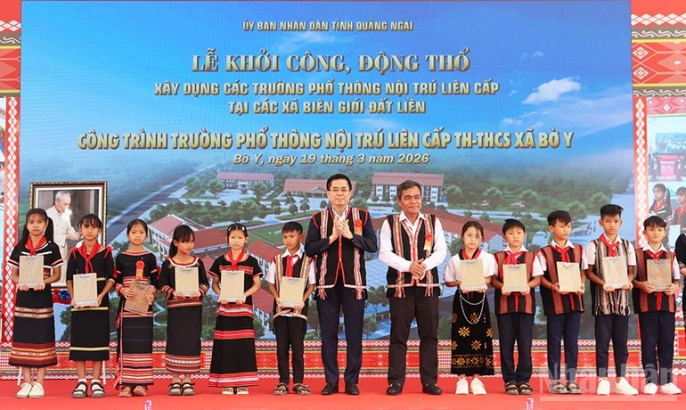 Quảng Ngãi đồng loạt khởi công, động thổ xây dựng 5 trường phổ thông nội trú liên cấp ở các xã biên giới Quảng Ngãi đồng loạt khởi công, động thổ xây dựng 5 trường phổ thông nội trú liên cấp ở các xã biên giới