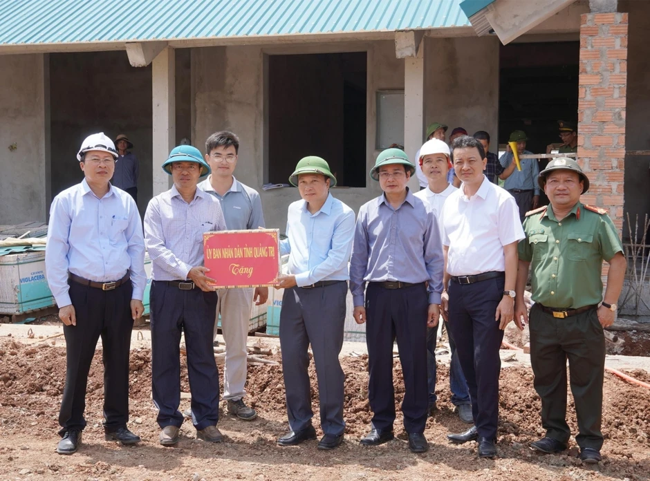 Quảng Trị “chạy nước rút” sớm hoàn thành trường học biên giới trước năm học mới