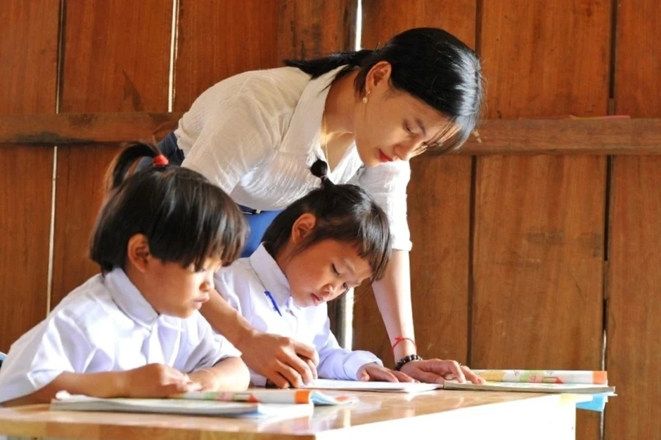 Quy định mới: Giáo viên nghỉ hưu được ký hợp đồng dạy toàn thời gian Quy định mới: Giáo viên nghỉ hưu được ký hợp đồng dạy toàn thời gian