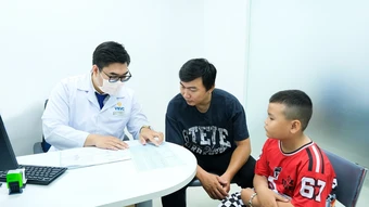 Rà soát lịch sử tiêm chủng cho học sinh toàn quốc - Báo TinVina