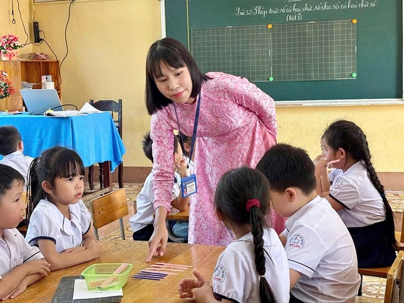 Rõ người, rõ việc, rõ trách nhiệm trong sắp xếp mạng lưới trường học ở Vĩnh Linh Rõ người, rõ việc, rõ trách nhiệm trong sắp xếp mạng lưới trường học ở Vĩnh Linh