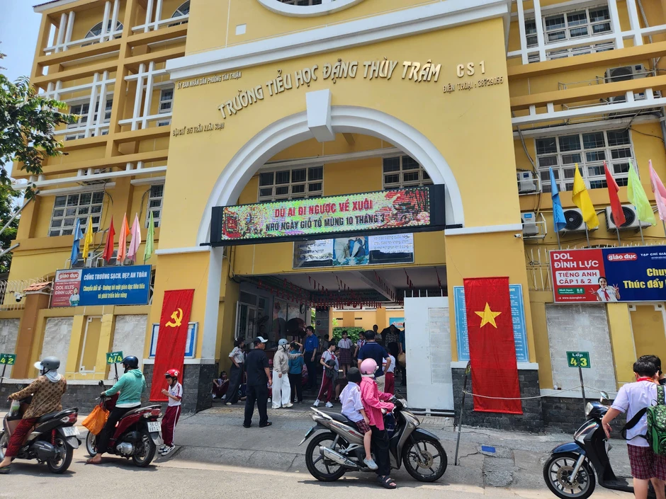 Sắp hết năm học, chưa hết lo an toàn bữa ăn học đường Sắp hết năm học, chưa hết lo an toàn bữa ăn học đường