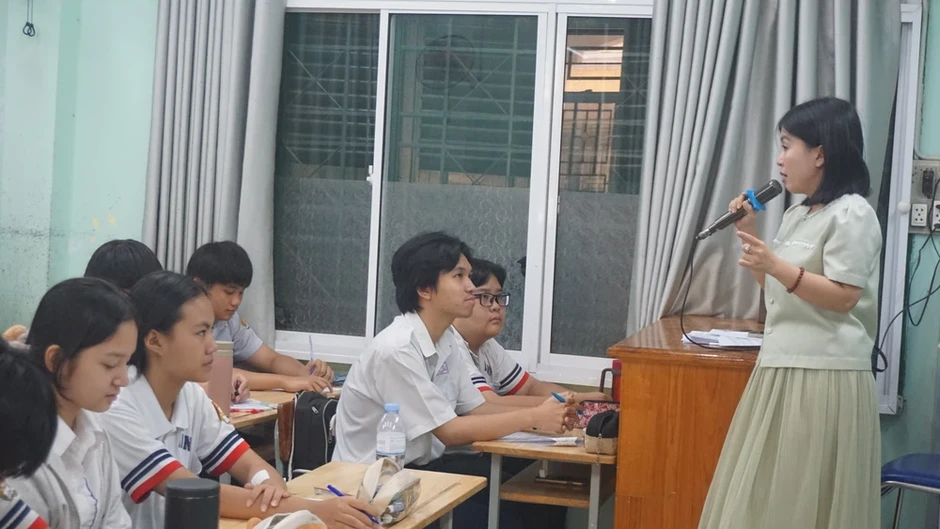 Sát giờ G thi lớp 10: Quy tắc 60-40-20 môn toán và món quà bất ngờ Sát giờ G thi lớp 10: Quy tắc 60-40-20 môn toán và món quà bất ngờ