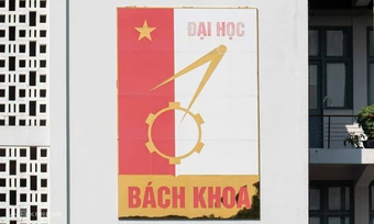 Siết đường từ 'trường' lên 'đại học'