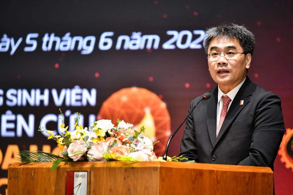 Sinh viên làm nghiên cứu khoa học được doanh nghiệp ưu tiên tuyển dụng Sinh viên làm nghiên cứu khoa học được doanh nghiệp ưu tiên tuyển dụng