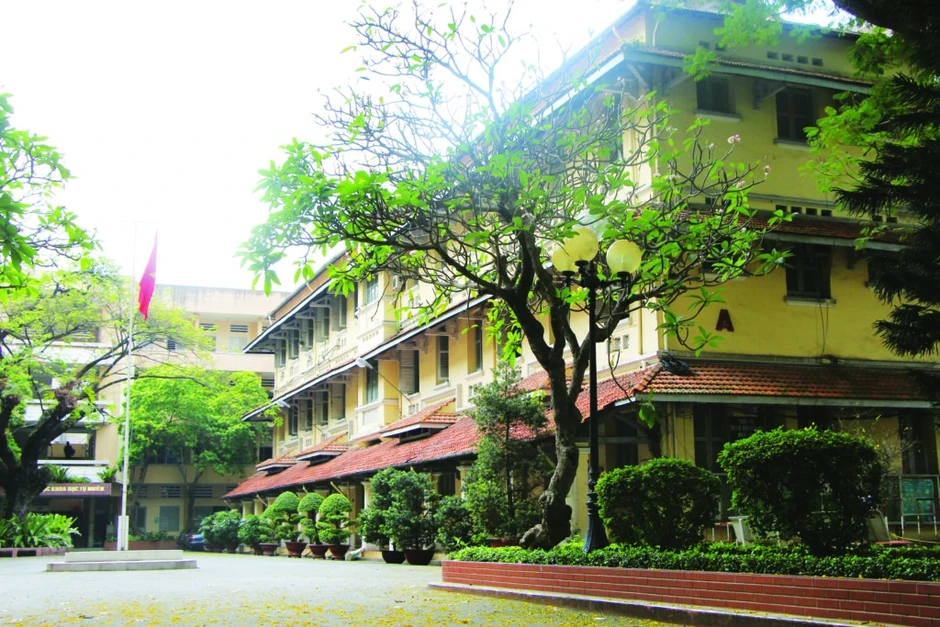 Sinh viên nào của ĐH Quốc gia TP.HCM được học tập trong nội thành? Sinh viên nào của ĐH Quốc gia TP.HCM được học tập trong nội thành?