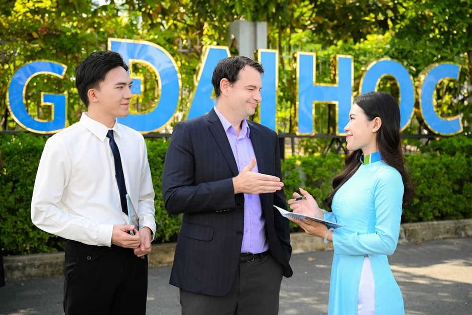 Sinh viên thực tập có lương ngay từ năm thứ hai Sinh viên thực tập có lương ngay từ năm thứ hai