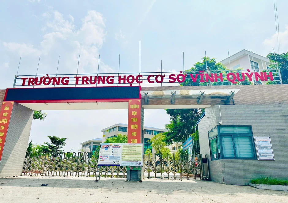 Sở GD-ĐT, nhà trường lên tiếng về vụ học sinh nghi bị nhét bút qua hậu môn Sở GD-ĐT, nhà trường lên tiếng về vụ học sinh nghi bị nhét bút qua hậu môn