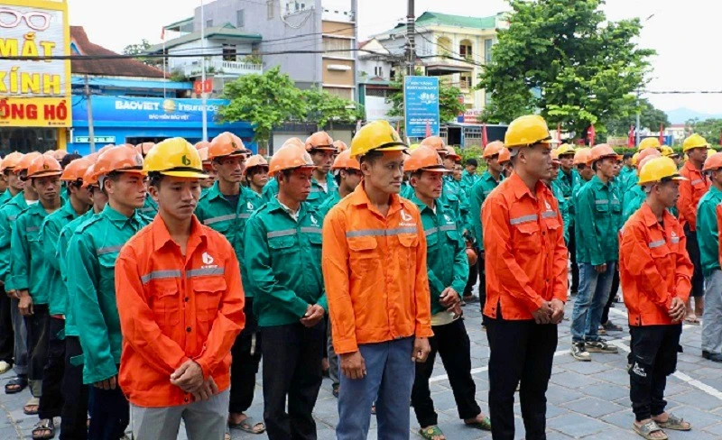 Sở Xây dựng Điện Biên cử 7 cán bộ, công chức đôn đốc, chỉ đạo tiến độ thực hiện các trường nội trú liên cấp Sở Xây dựng Điện Biên cử 7 cán bộ, công chức đôn đốc, chỉ đạo tiến độ thực hiện các trường nội trú liên cấp