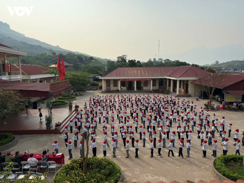 Sơn La sắp xếp trường học, giảm 441 hiệu trưởng và phó hiệu trưởng Sơn La sắp xếp trường học, giảm 441 hiệu trưởng và phó hiệu trưởng