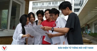 Sự thật phía sau “bài văn điểm 10” gây xôn xao mạng xã hội