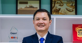 Tái bổ nhiệm PGS.TS Nguyễn Tất Toàn làm Hiệu trưởng Trường ĐH Nông Lâm TP.HCM