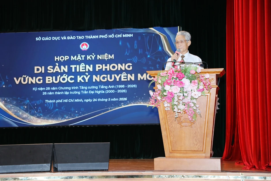 Tăng cường tiếng Anh có liên hệ gì với sự ra đời Trường THPT chuyên Trần Đại Nghĩa? Tăng cường tiếng Anh có liên hệ gì với sự ra đời Trường THPT chuyên Trần Đại Nghĩa?
