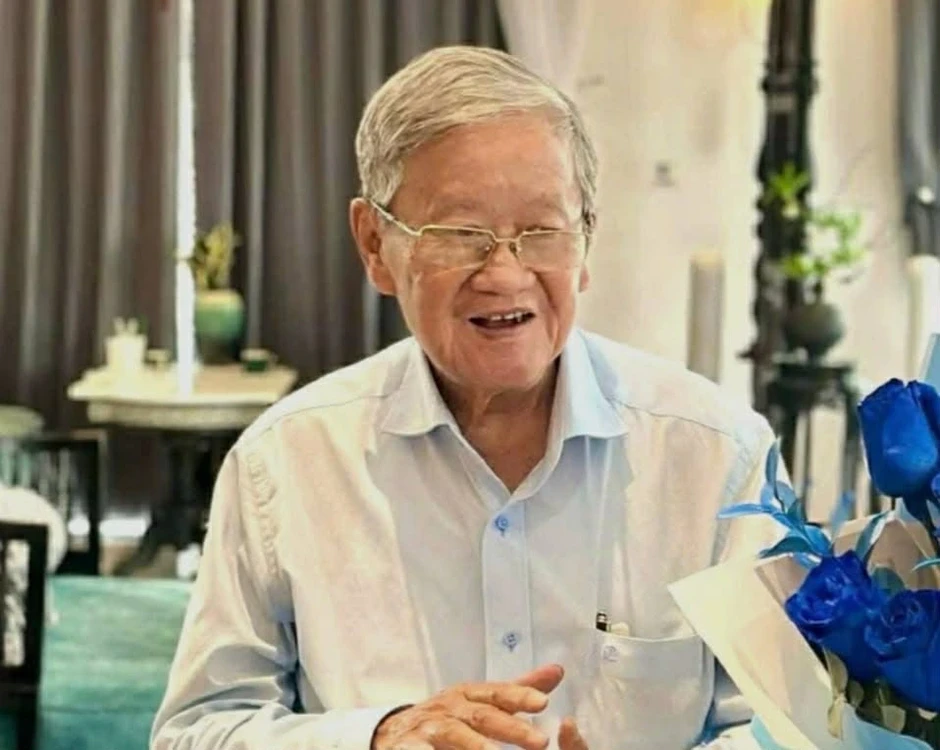 Tăng cường tiếng Anh có liên hệ gì với sự ra đời Trường THPT chuyên Trần Đại Nghĩa? Tăng cường tiếng Anh có liên hệ gì với sự ra đời Trường THPT chuyên Trần Đại Nghĩa?