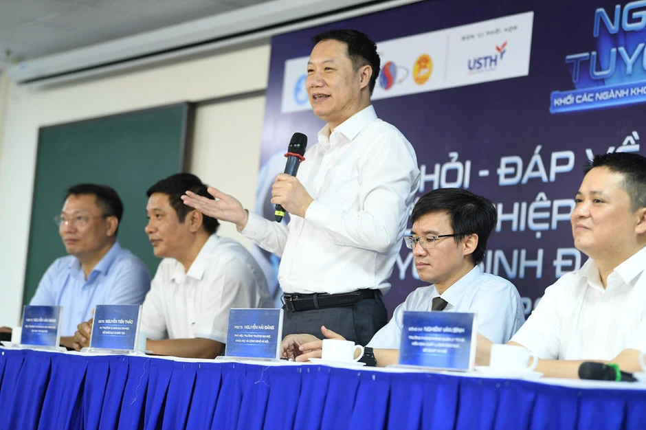 Tạo không gian kết nối học sinh với các cơ sở đào tạo khoa học và công nghệ Tạo không gian kết nối học sinh với các cơ sở đào tạo khoa học và công nghệ