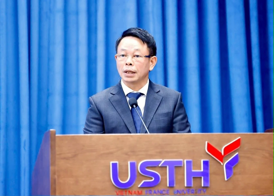 Tạo không gian kết nối học sinh với các cơ sở đào tạo khoa học và công nghệ Tạo không gian kết nối học sinh với các cơ sở đào tạo khoa học và công nghệ