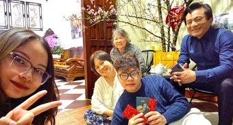 Tết nhắc nhở người trẻ 'trước khi bước ra thế giới rộng lớn, hãy học cách quay về'