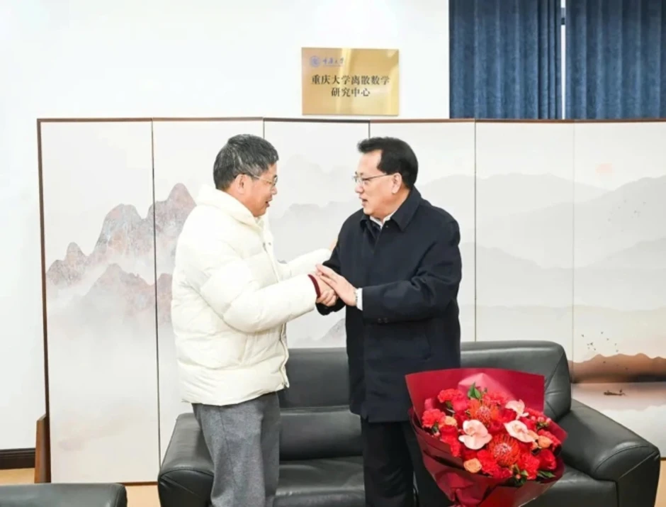 Thần đồng Toán được các đại học tranh giành khi trở về Thần đồng Toán được các đại học tranh giành khi trở về
